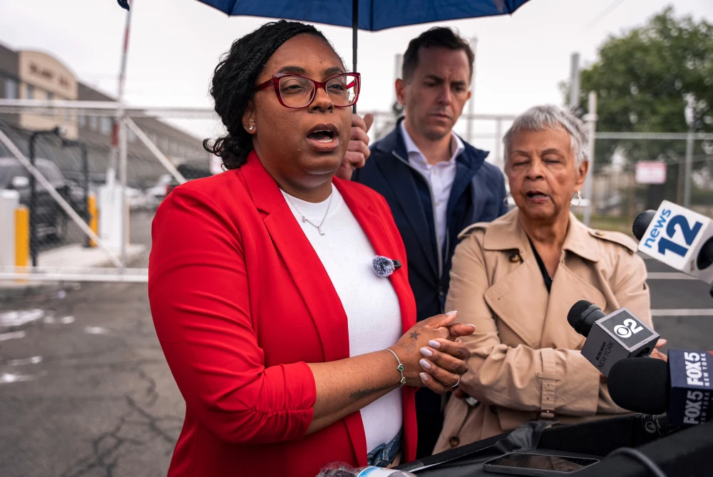 250519 lamonica mciver ac 810p ede87e.webp.webp